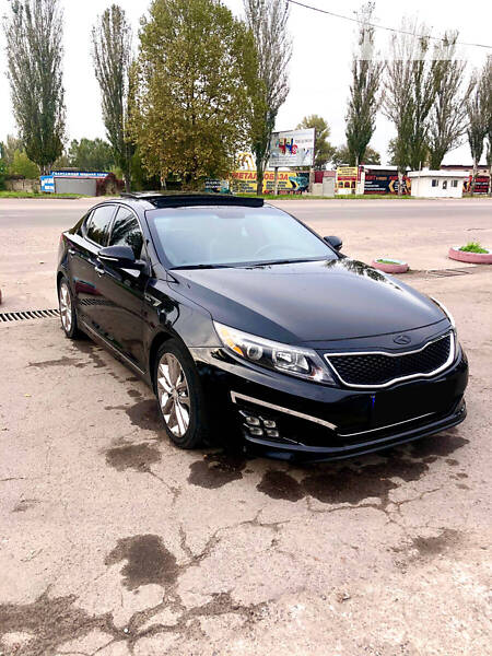 Седан Kia Optima 2013 в Херсоне