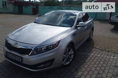 Седан Kia Optima 2013 в Луцке