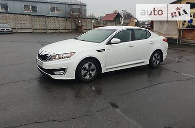 Седан Kia Optima 2013 в Виннице