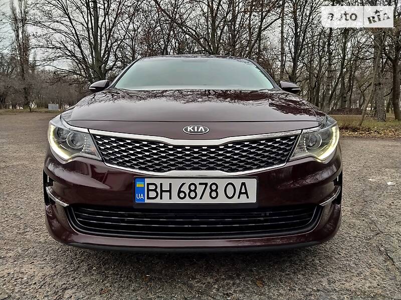 Седан Kia Optima 2016 в Одессе