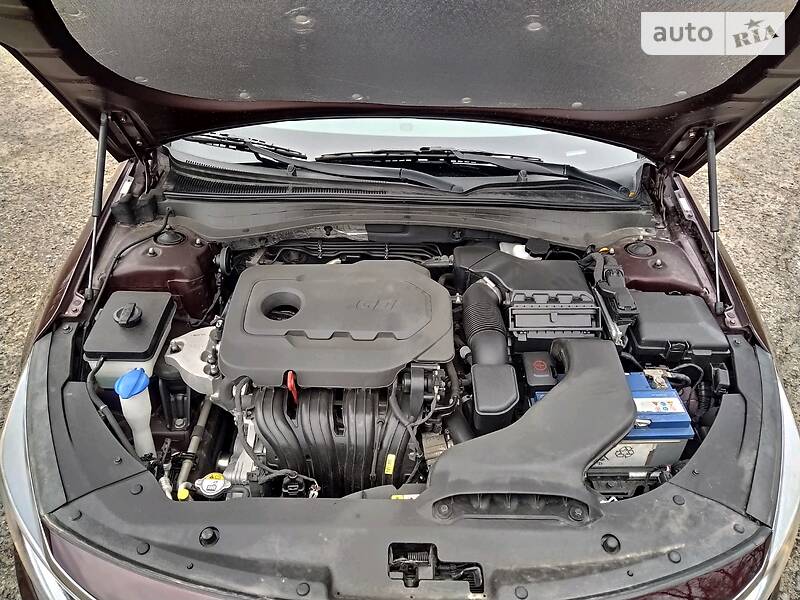 Седан Kia Optima 2016 в Одессе