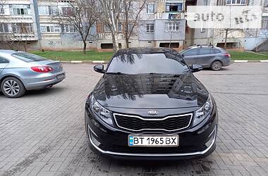 Седан Kia Optima 2013 в Скадовске