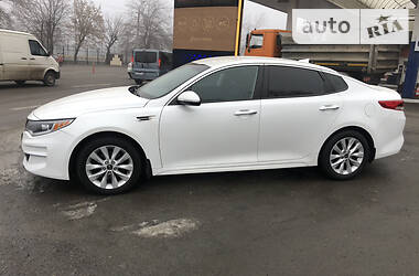 Седан Kia Optima 2017 в Днепре