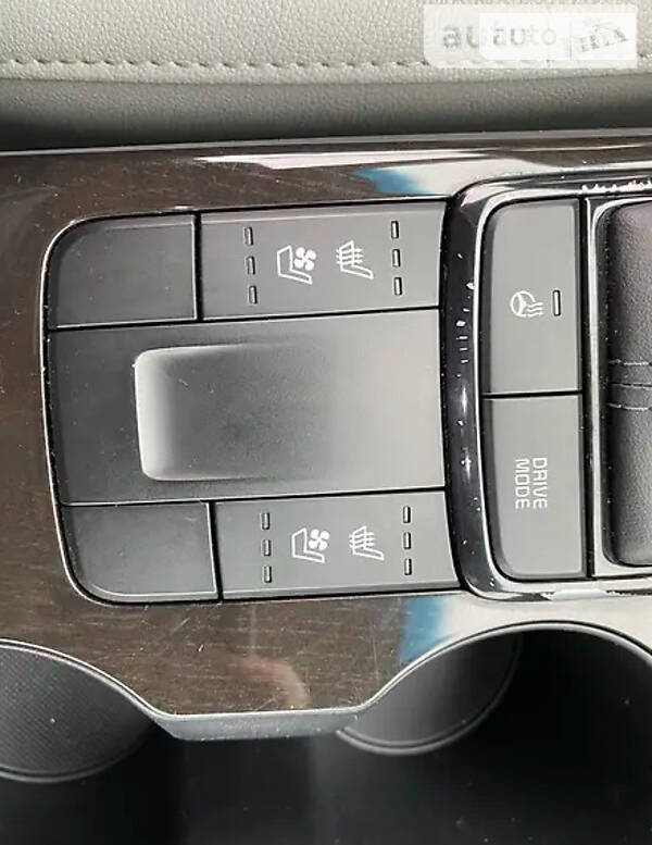 Седан Kia Optima 2016 в Киеве