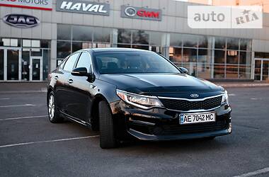 Седан Kia Optima 2016 в Кривом Роге