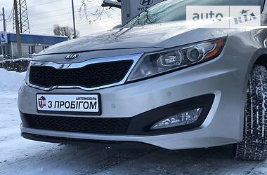 Седан Kia Optima 2012 в Киеве