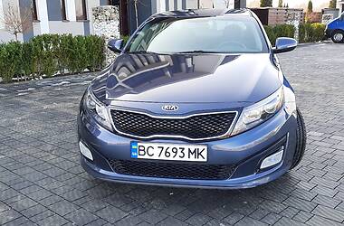 Седан Kia Optima 2015 в Стрые