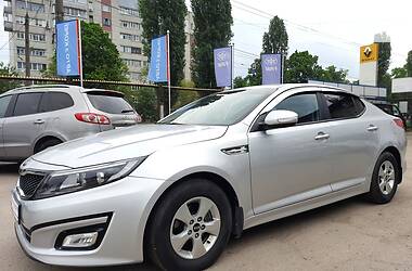 Седан Kia Optima 2014 в Чернигове