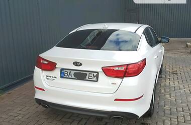 Седан Kia Optima 2015 в Кропивницькому