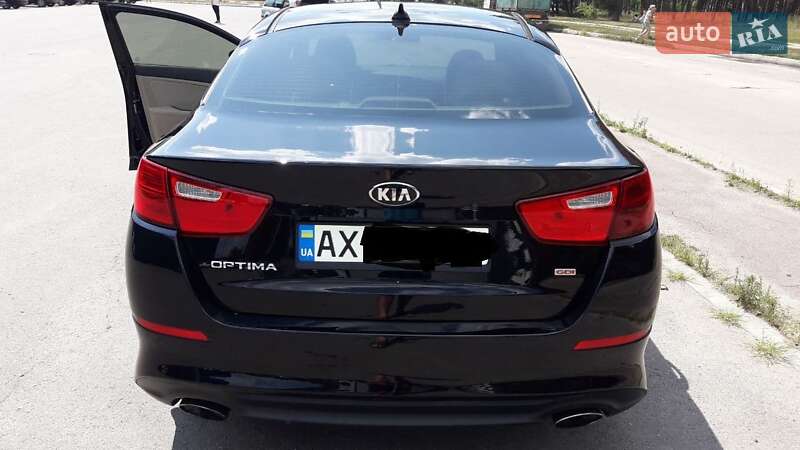 Седан Kia Optima 2014 в Оржиці