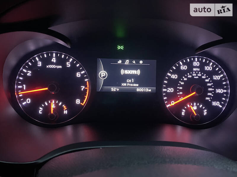 Седан Kia Optima 2016 в Києві