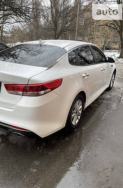 Седан Kia Optima 2016 в Кропивницькому