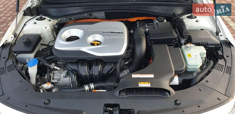 Седан Kia Optima 2016 в Івано-Франківську