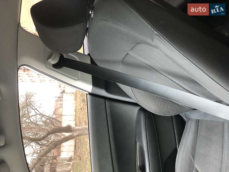 Седан Kia Optima 2015 в Луцьку