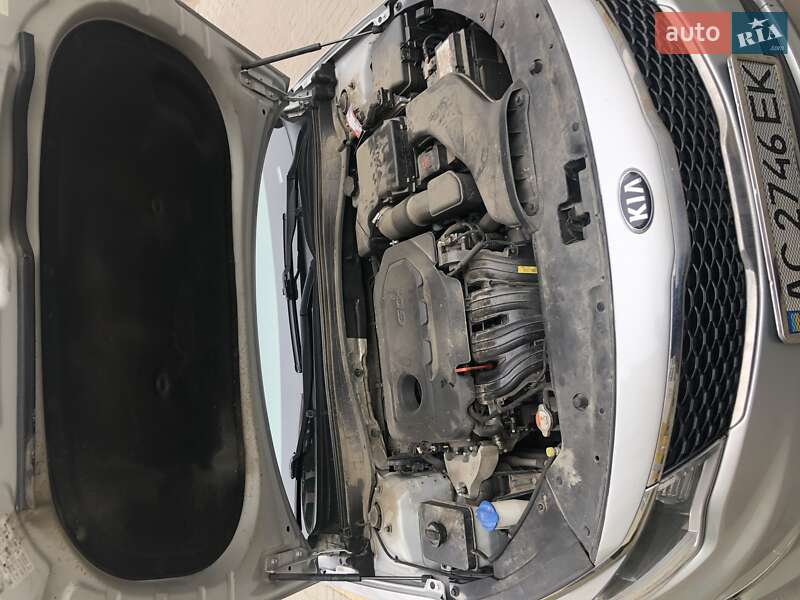 Седан Kia Optima 2015 в Луцьку