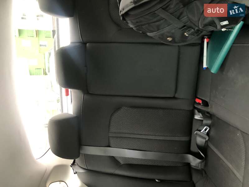 Седан Kia Optima 2015 в Луцьку