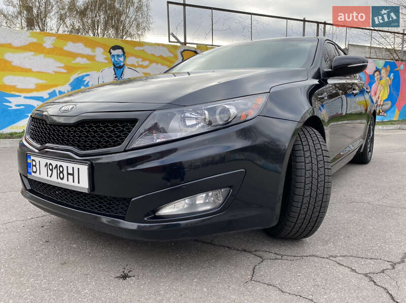 Седан Kia Optima 2013 в Кременчуці
