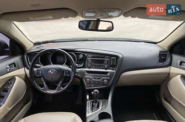Седан Kia Optima 2013 в Кременчуці