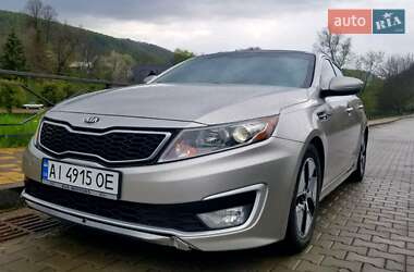 Седан Kia Optima 2013 в Киеве