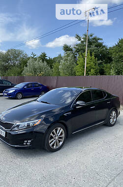 Седан Kia Optima 2015 в 