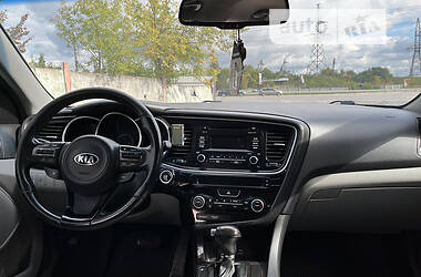 Седан Kia Optima 2015 в Тернополе