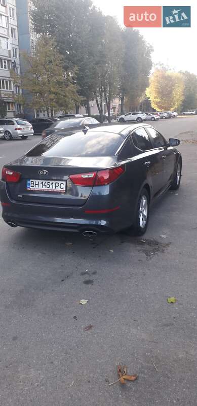 Седан Kia Optima 2015 в Черкассах