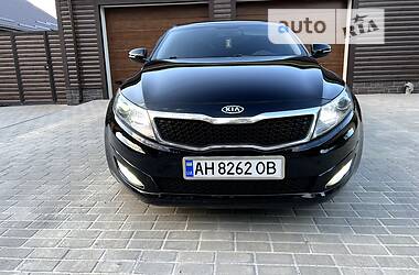 Седан Kia Optima 2012 в 