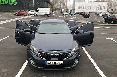 Седан Kia Optima 2014 в Києві