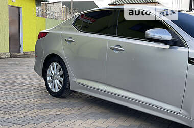Седан Kia Optima 2014 в 