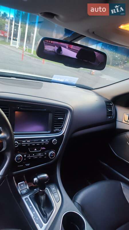 Седан Kia Optima 2015 в Одессе