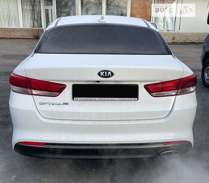 Седан Kia Optima 2016 в Полтаве