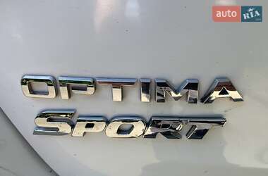 Седан Kia Optima 2012 в Киеве