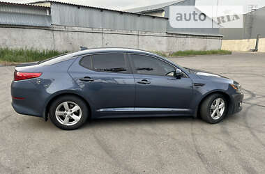 Седан Kia Optima 2014 в Киеве