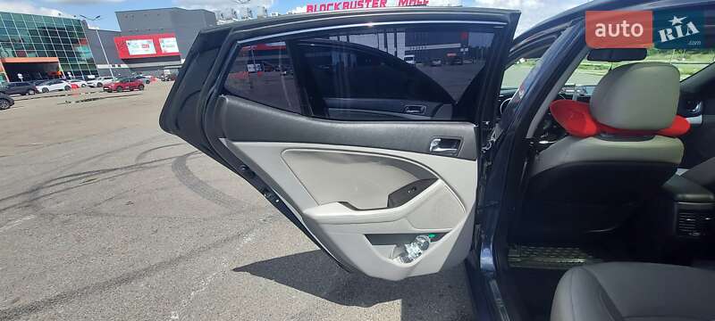 Седан Kia Optima 2014 в Киеве