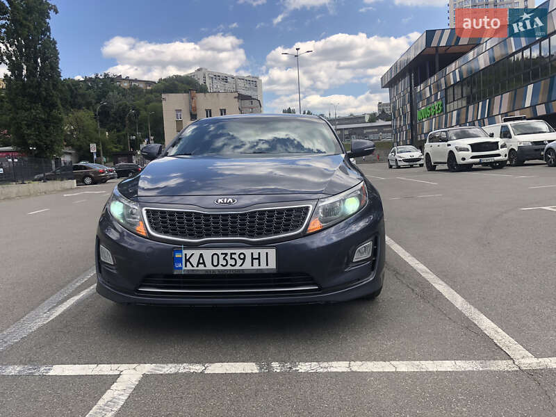 Седан Kia Optima 2014 в Києві