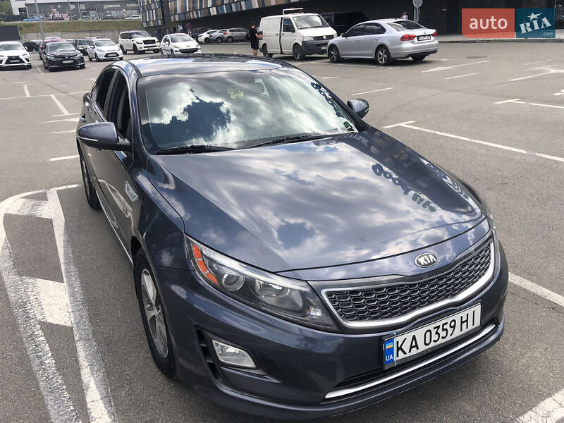 Седан Kia Optima 2014 в Києві