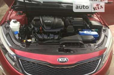Седан Kia Optima 2015 в Харькове