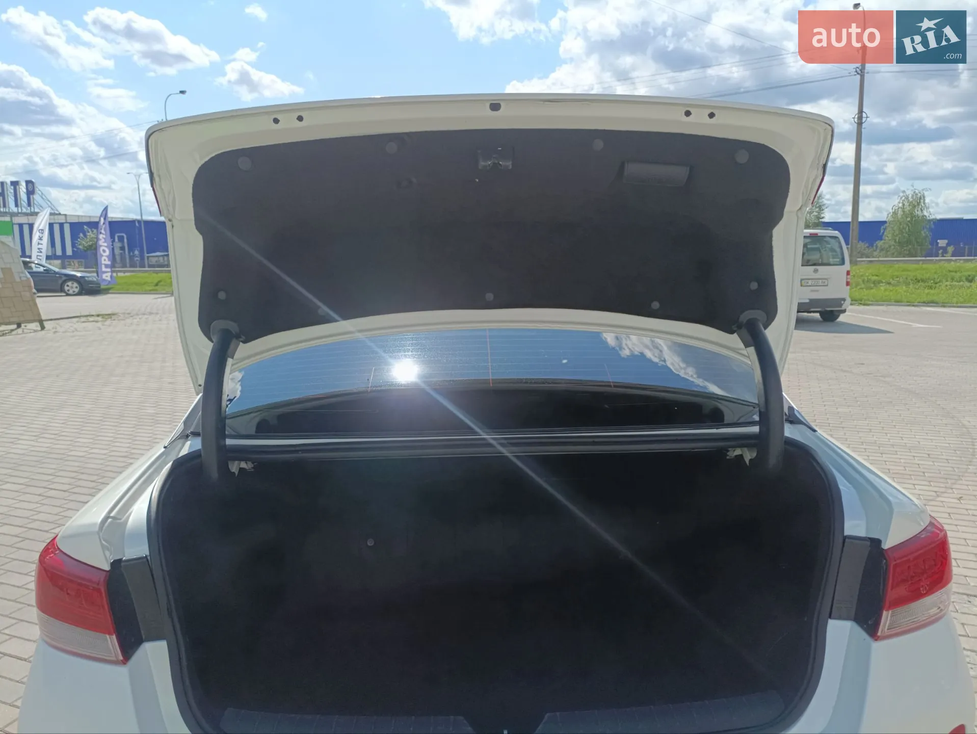 2017 Kia Optima - мініатюра 58