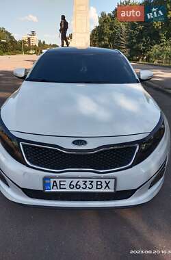 Седан Kia Optima 2014 в 