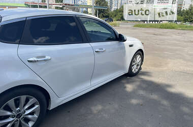 Седан Kia Optima 2015 в Харькове