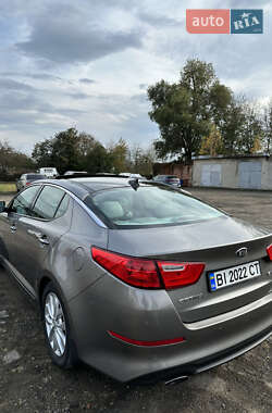 Седан Kia Optima 2014 в Рахове