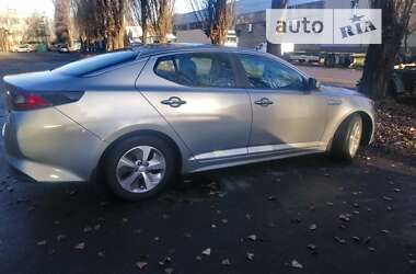 Седан Kia Optima 2015 в Киеве