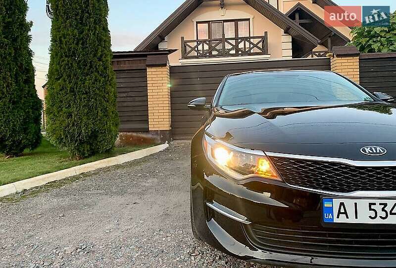 Седан Kia Optima 2018 в Киеве