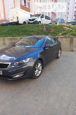 Седан Kia Optima 2012 в Хмельницькому