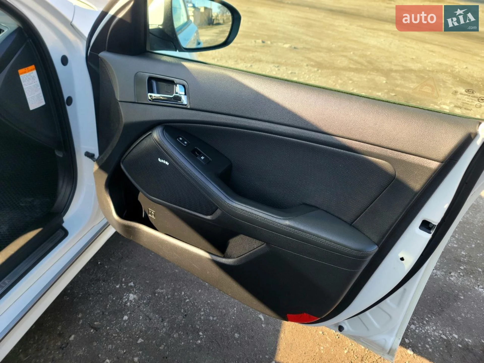 2012 Kia Optima - мініатюра 18