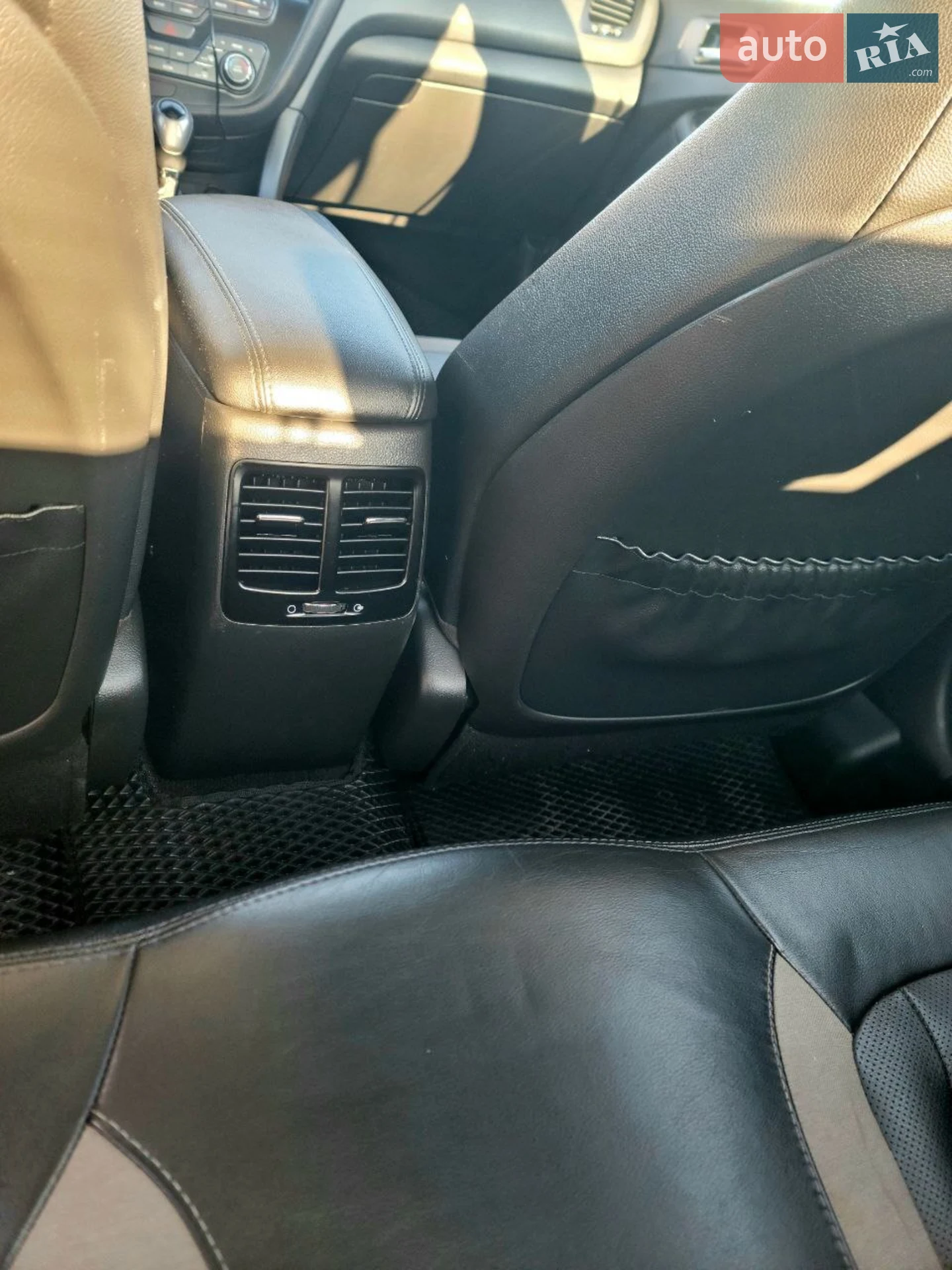 2012 Kia Optima - мініатюра 17