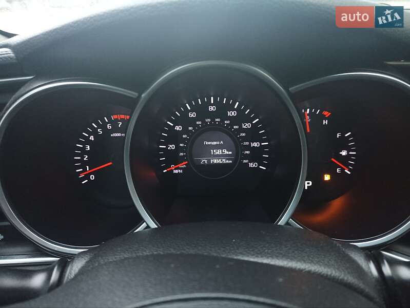 Седан Kia Optima 2014 в Кременчуге