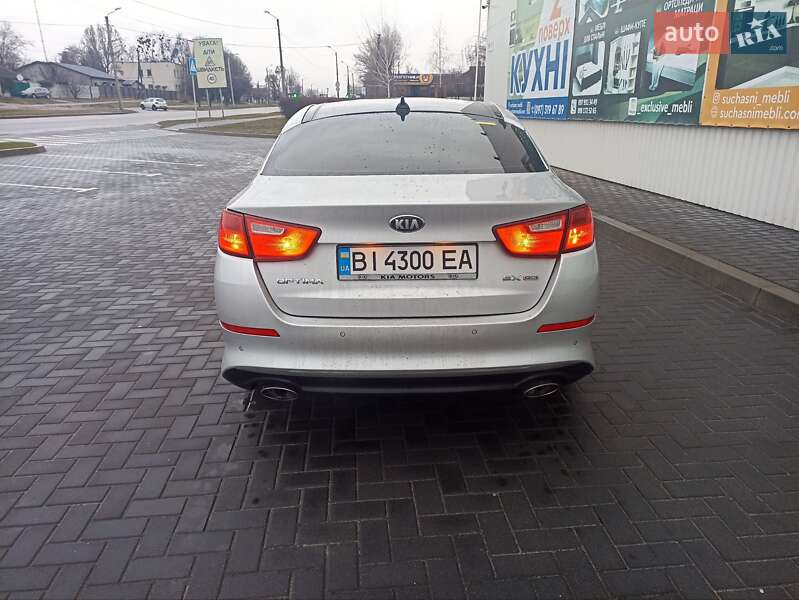 Седан Kia Optima 2014 в Кременчуге