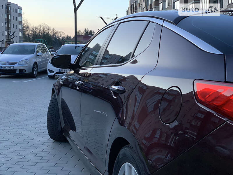 Седан Kia Optima 2015 в Виннице