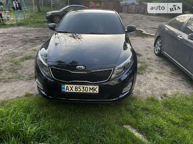 Седан Kia Optima 2015 в Киеве